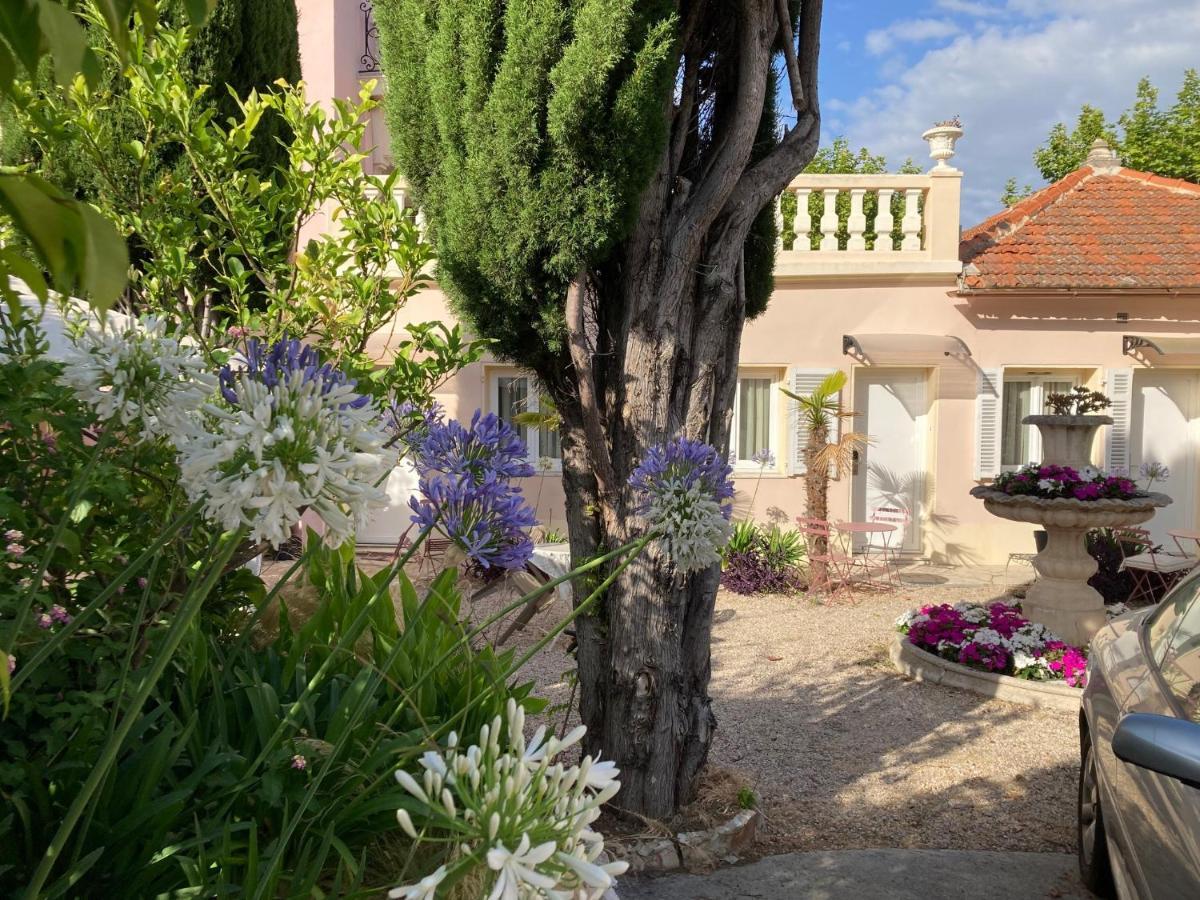 Le Vauban Hotel Villefranche-sur-Mer Bagian luar foto